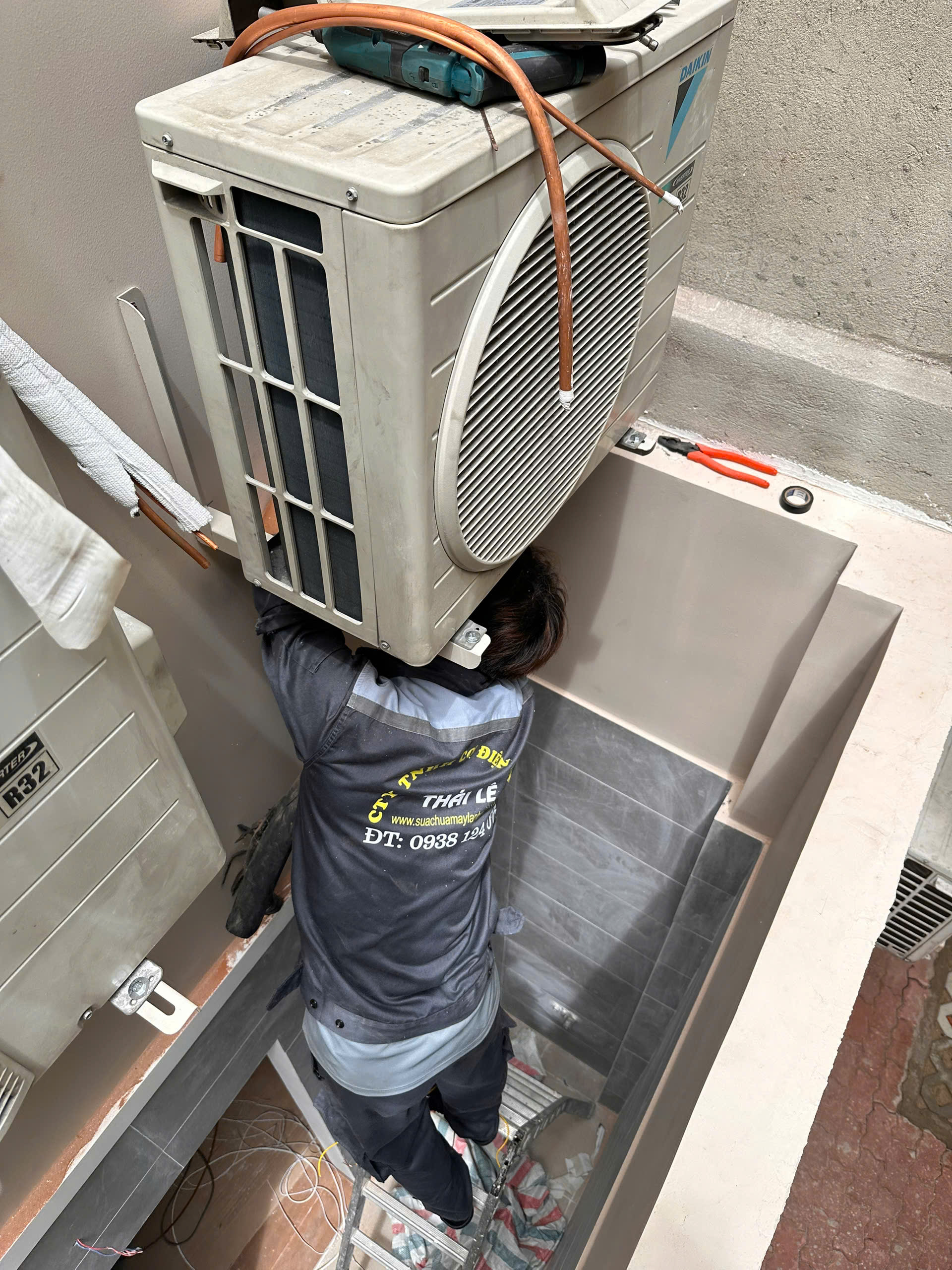 Sửa chữa máy lạnh tại nhà 19 Nhà anh Thiện